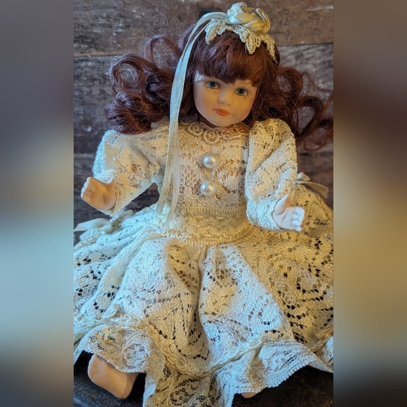 Vintage Porcelain Doll With Brown Curly Long Hair and Blue Eyes - Picture 2 of 12